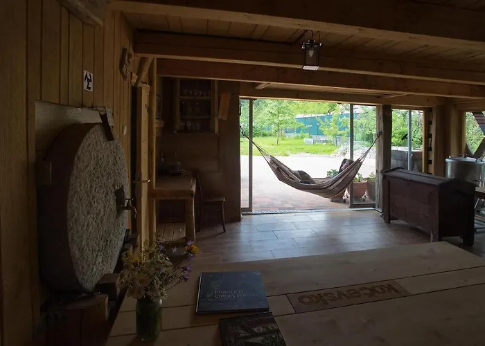 Gostel Pri Kocevju, Kocevski Rog ゲストハウス *