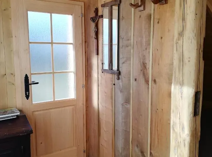 Gostel Pri Kocevju, Kocevski Rog Koprivnik