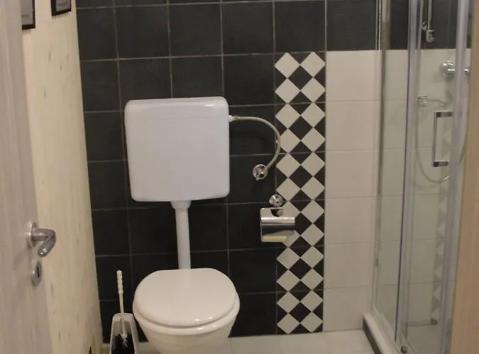 Gostel Pri Kocevju, Kocevski Rog ゲストハウス *