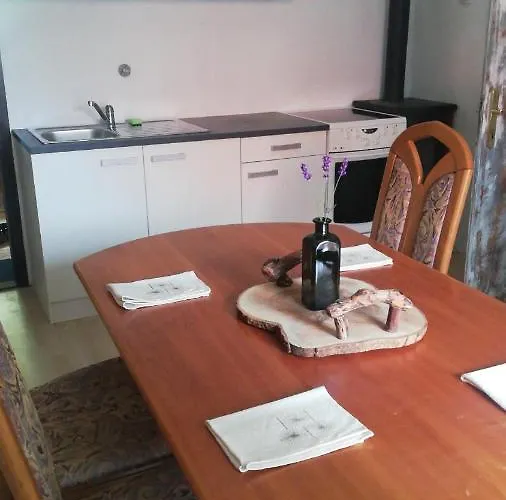 Gostel Pri Kocevju, Kocevski Rog