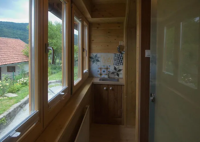 Gostel Pri Kocevju, Kocevski Rog ゲストハウス *