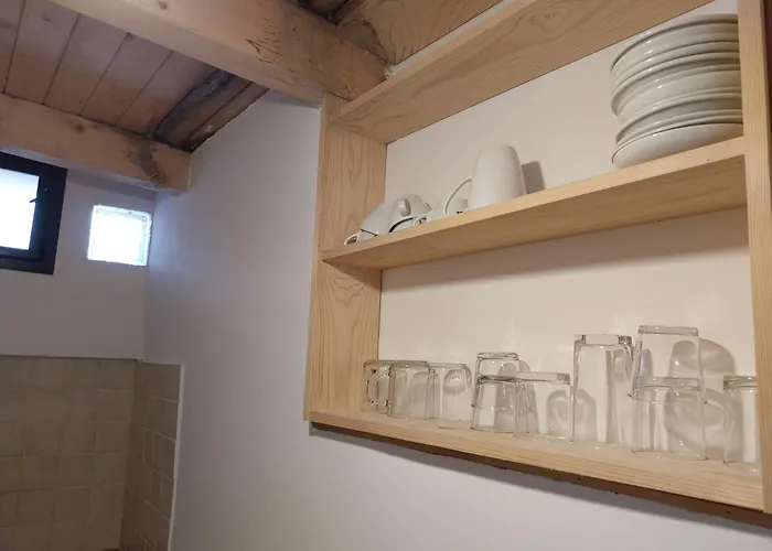 Gostel Pri Kocevju, Kocevski Rog ゲストハウス Koprivnik