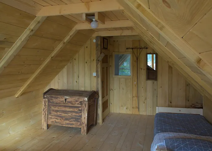 Gostel Pri Kocevju, Kocevski Rog ゲストハウス *