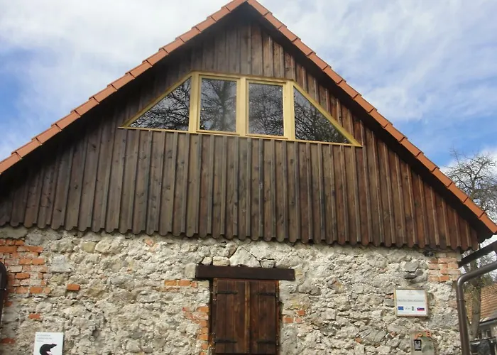 Gostel Pri Kocevju, Kocevski Rog ゲストハウス