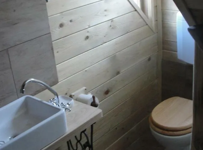 Gostel Pri Kocevju, Kocevski Rog Koprivnik